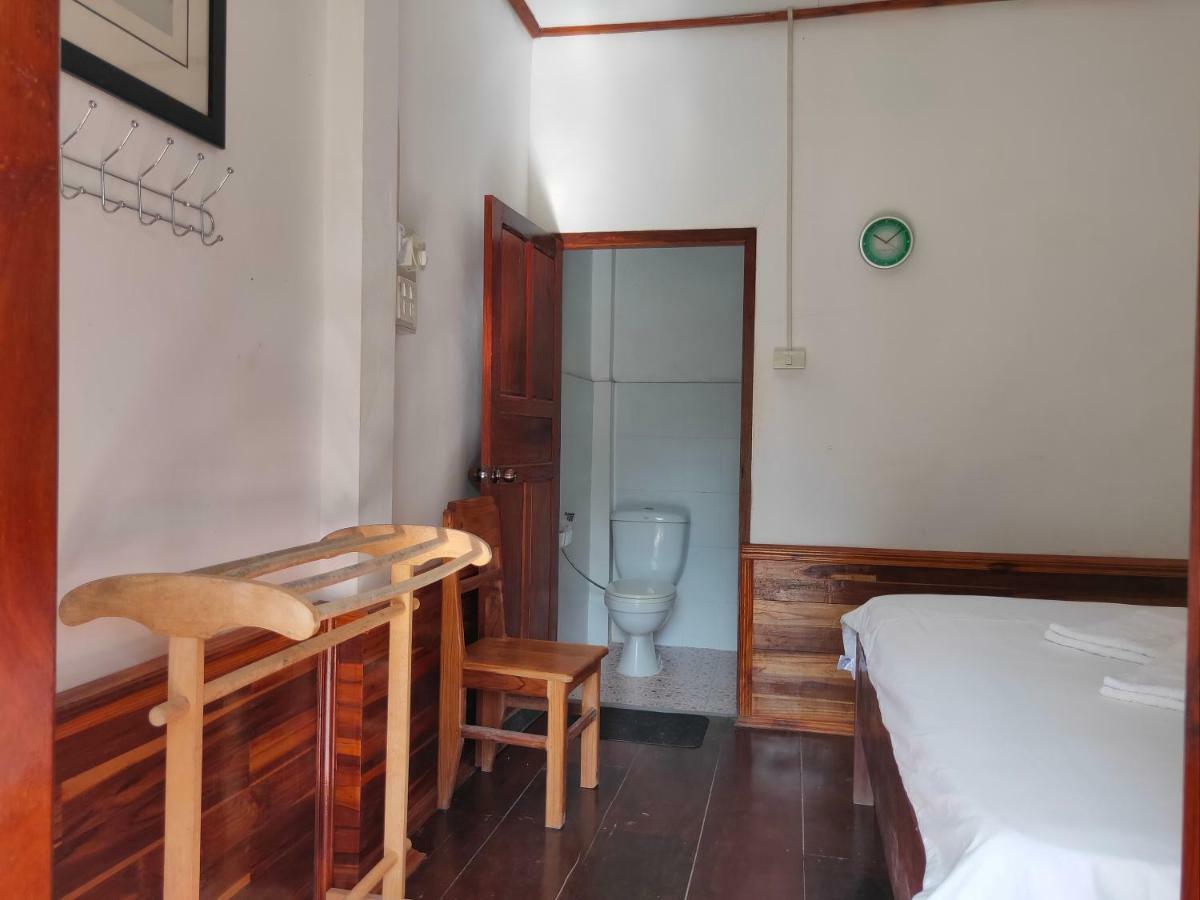 Sunset Bungalows & Gh Muang Ngoi Eksteriør bilde